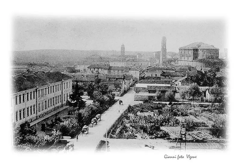 Foto storica di via Torino (1939)
